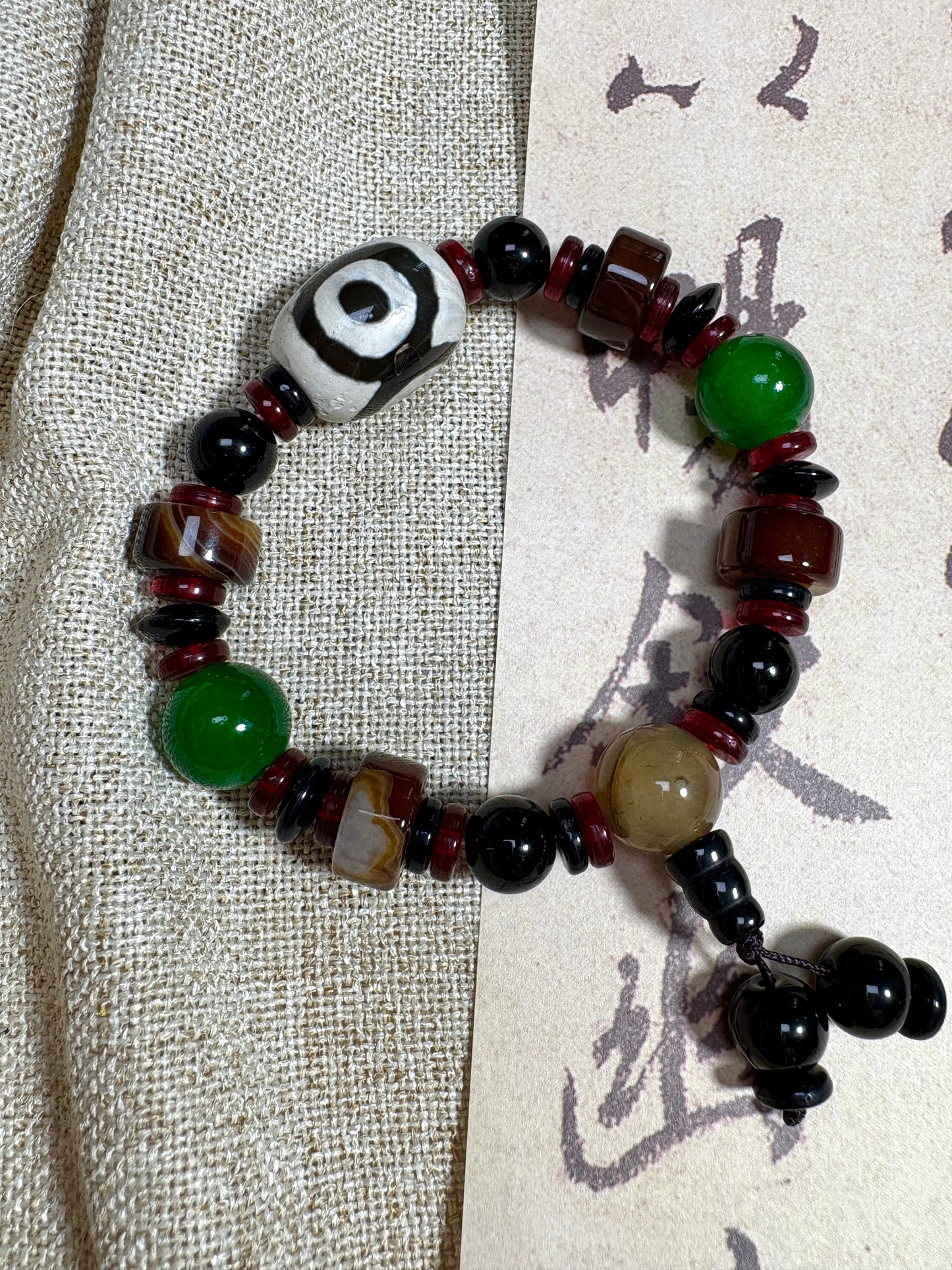 Dzi Bead Tibetan Jewelry Bracelet Three Eyes Spiritual Shield Harmony of Human and Earth and Heaven